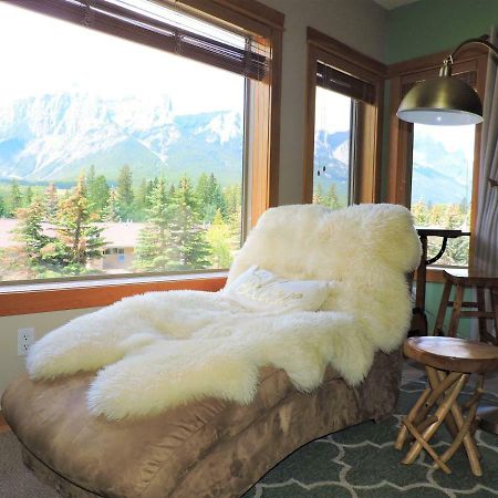 Fenwick Vacation Rental Open Hot Tub Glorious Mountain 2 Bedroom Canmore Zewnętrze zdjęcie