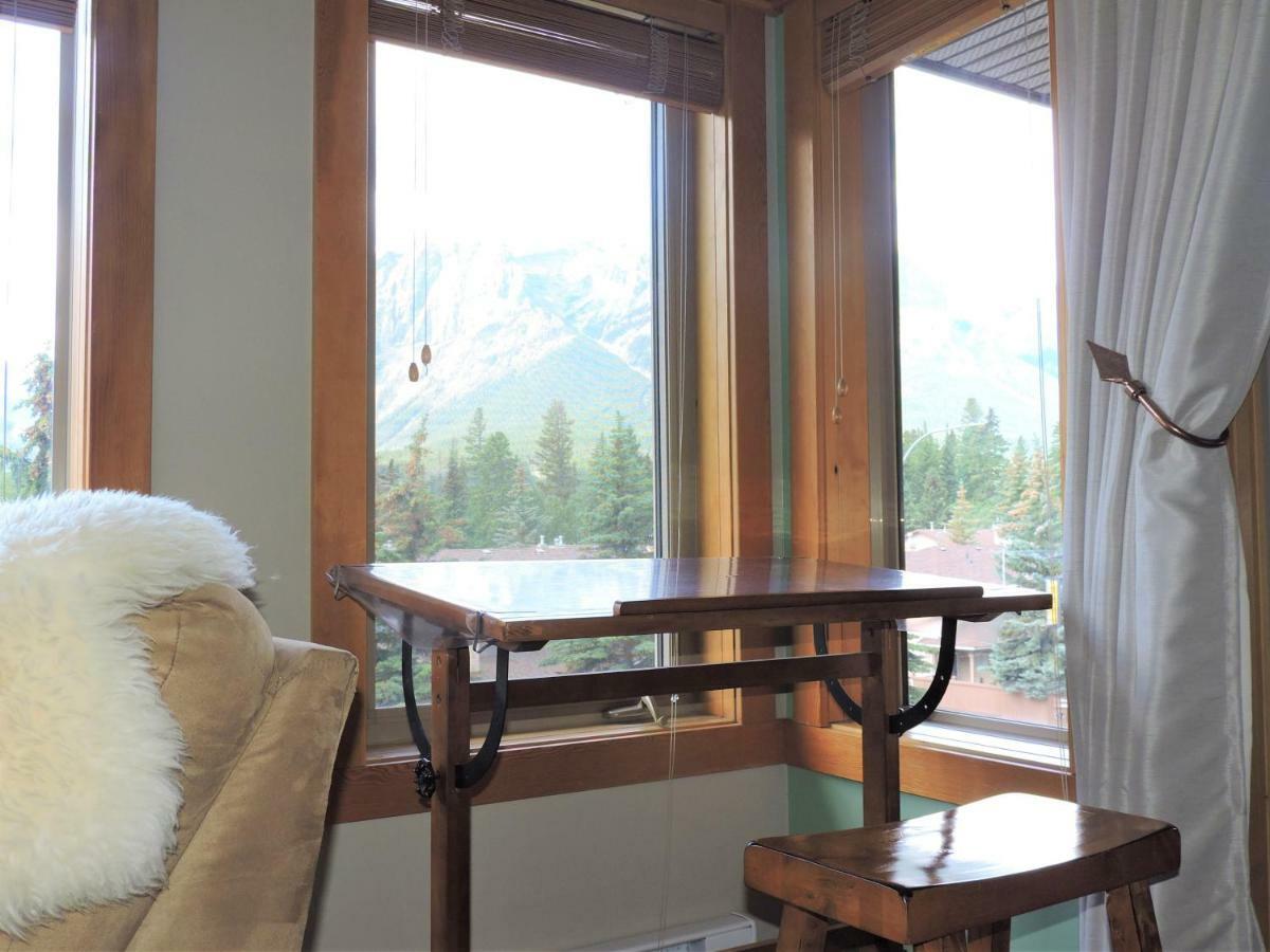 Fenwick Vacation Rental Open Hot Tub Glorious Mountain 2 Bedroom Canmore Zewnętrze zdjęcie