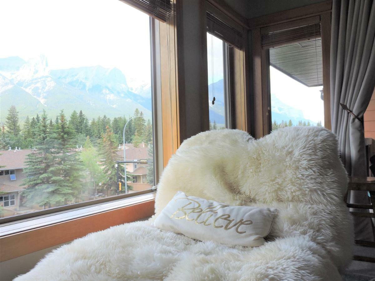 Fenwick Vacation Rental Open Hot Tub Glorious Mountain 2 Bedroom Canmore Zewnętrze zdjęcie