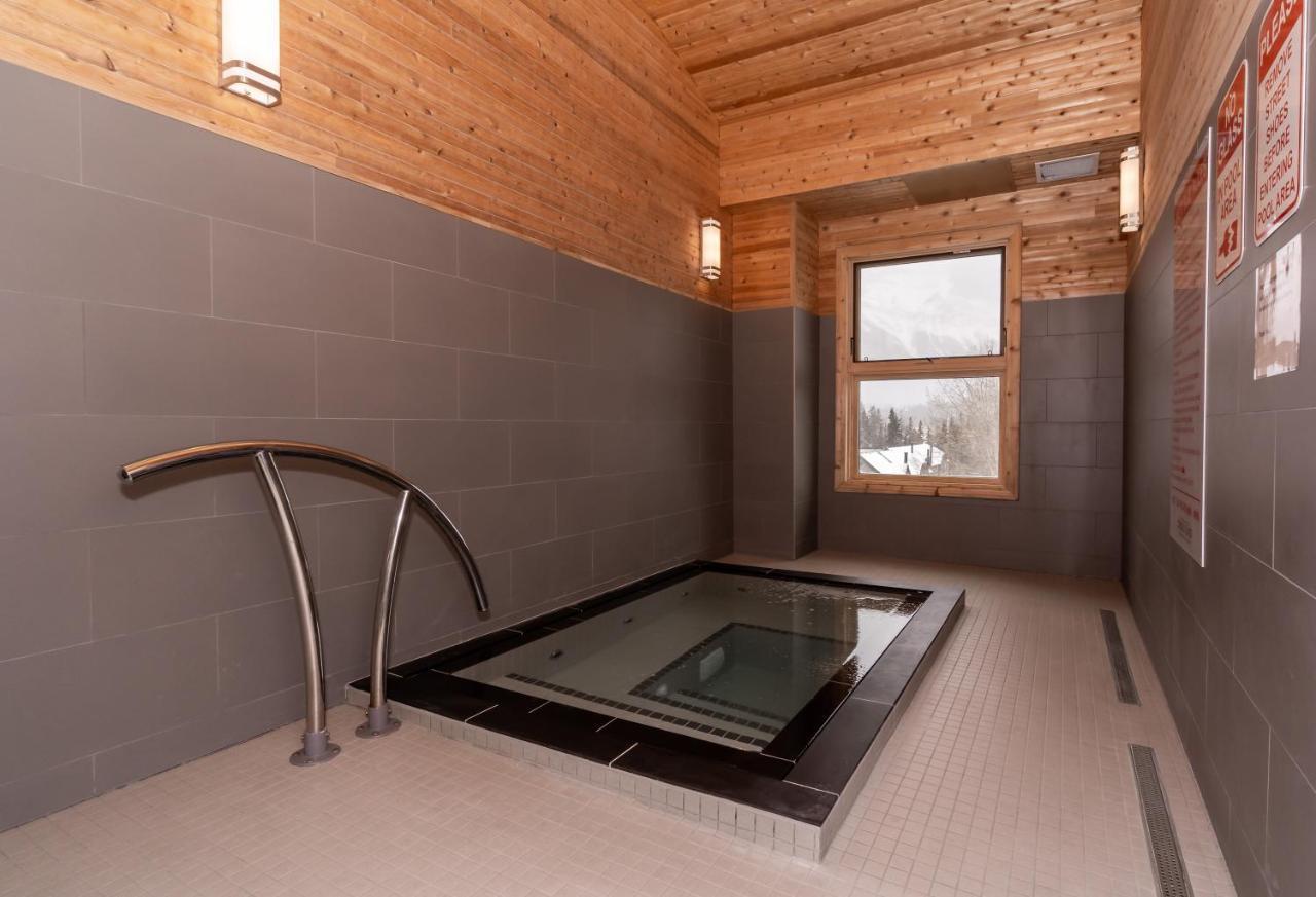 Fenwick Vacation Rental Open Hot Tub Glorious Mountain 2 Bedroom Canmore Zewnętrze zdjęcie