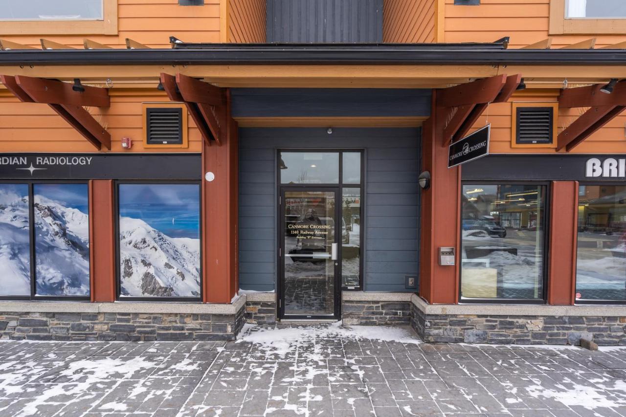 Fenwick Vacation Rental Open Hot Tub Glorious Mountain 2 Bedroom Canmore Zewnętrze zdjęcie